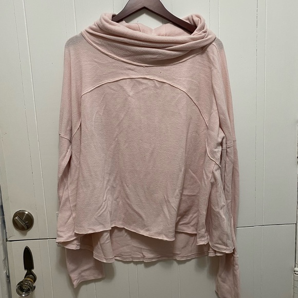 Free People Sweaters - Free People Light Pink Turtleneck Cropped Sweater